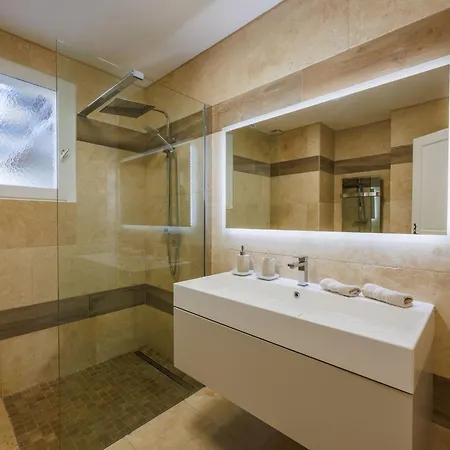 Hébergement de vacances Les Garrigues D'ozilhan By Interhome *