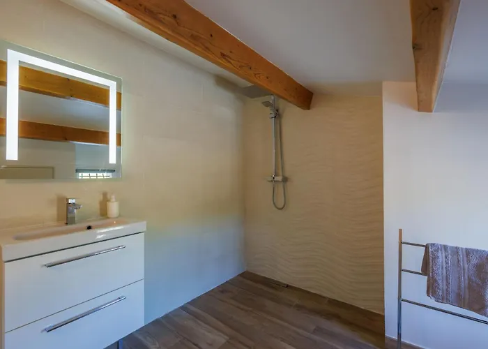 Les Garrigues D'ozilhan By Interhome *